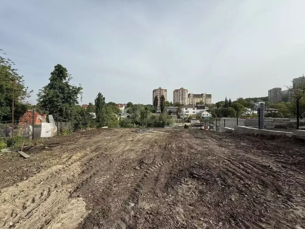 Участок в Ставропольский край, Ставрополь № 6 мкр, проезд ... - Фото 1