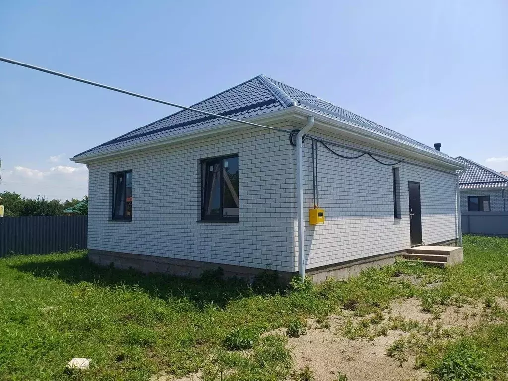 Дом в Краснодарский край, Динской район, Пластуновское с/пос, ... - Фото 1