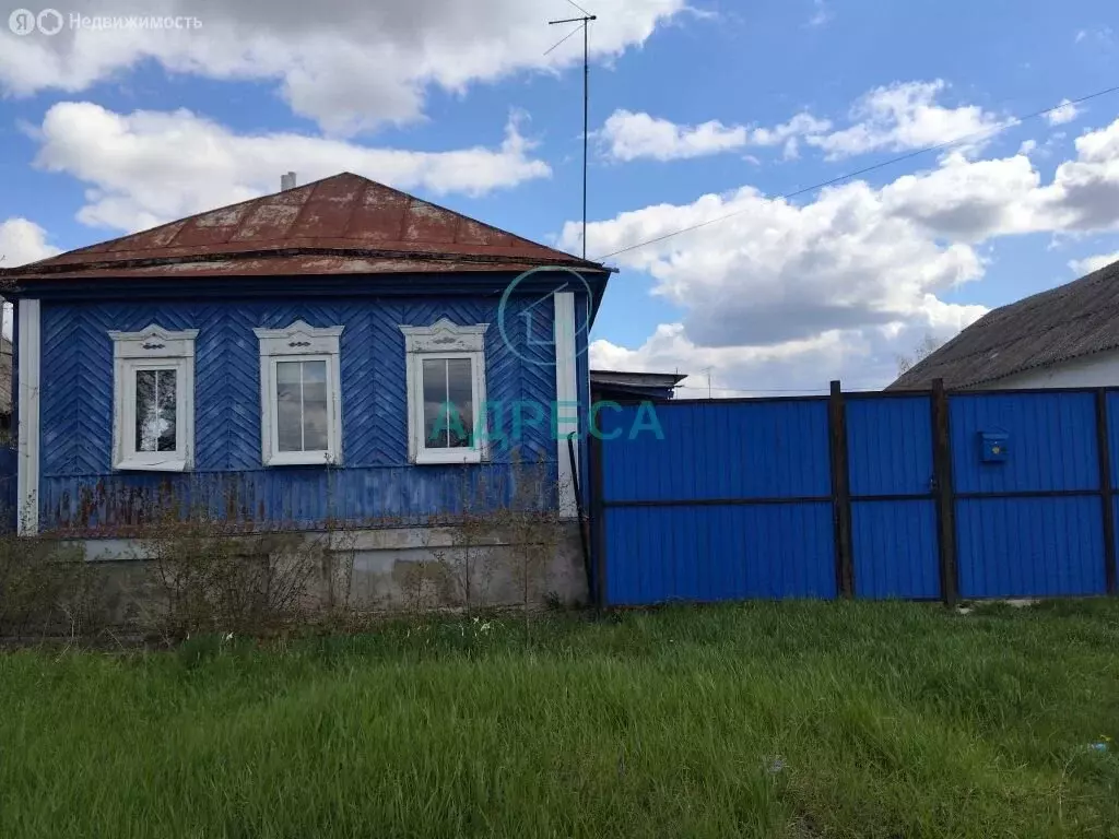 Дом в Белгородская область, городское поселение посёлок Чернянка, ... - Фото 1