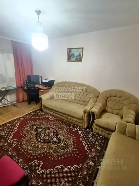 2-к кв. Кабардино-Балкария, Нальчик ул. Кирова, 4 (56.7 м) - Фото 1