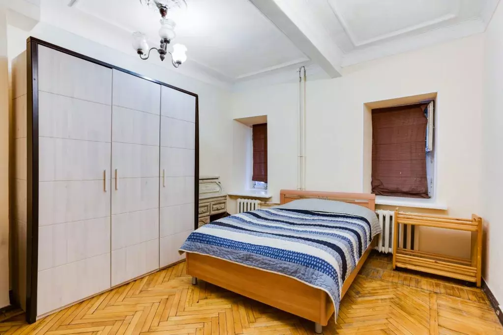 Комната Москва Средний Кисловский пер., 7/10 (55.2 м) - Фото 0