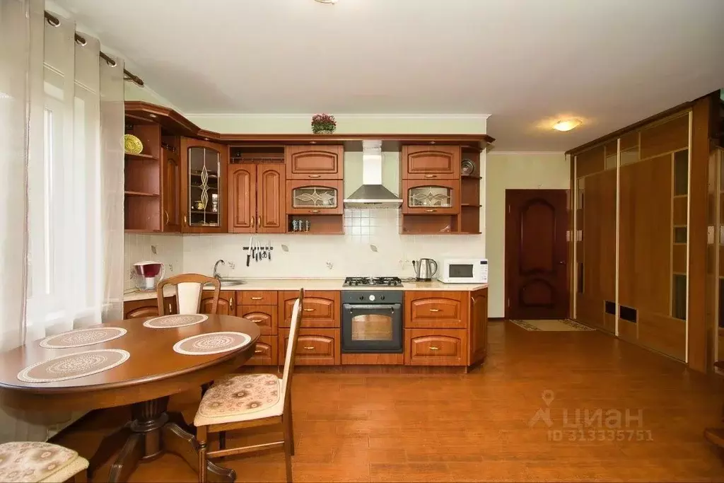 Дом в Владимирская область, Владимир ул. Разина, 81 (175 м) - Фото 1