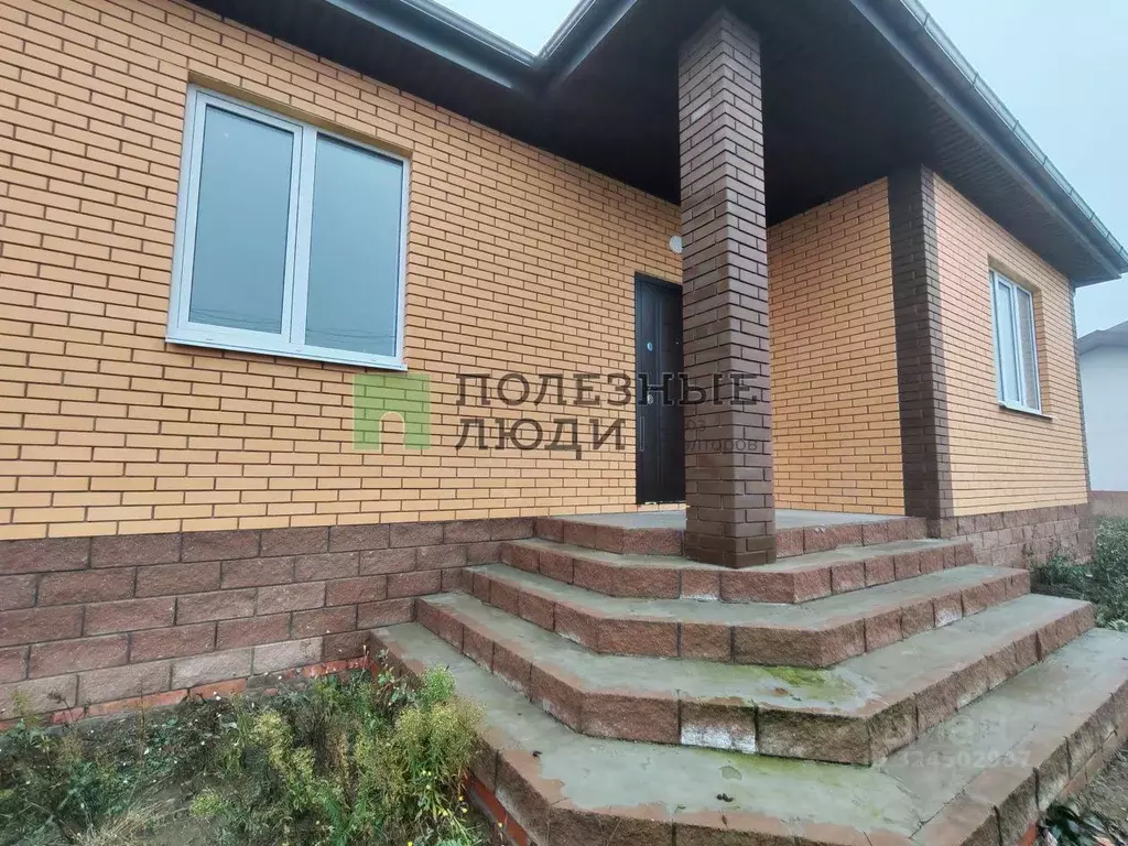 Дом в Белгородская область, Белгородский район, Дубовское с/пос, с. ... - Фото 1