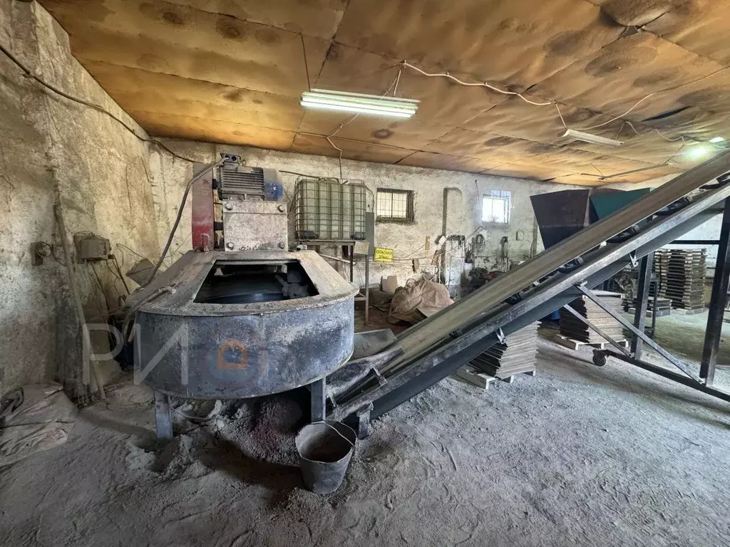 Производственное помещение в Севастополь ул. Богданова, 71 (1721 м) - Фото 2