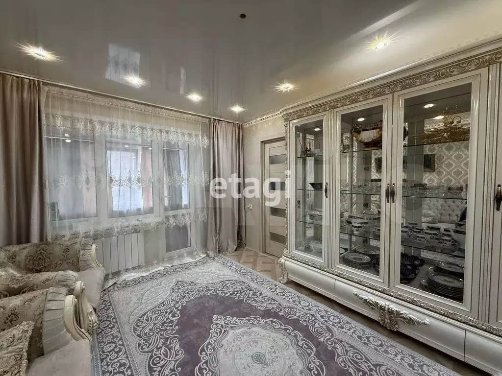 4-к. квартира, 58,8 м, 1/5 эт. - Фото 0