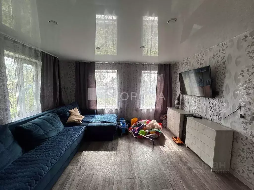 Дом в Кемеровская область, Осинники ул. Радищева (71 м) - Фото 1