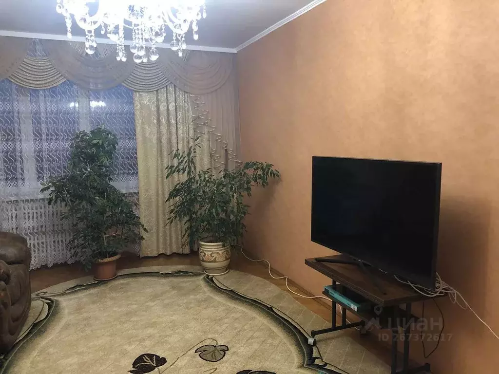 3-к кв. Белгородская область, Белгород Преображенская ул., 120 (99.0 ... - Фото 1