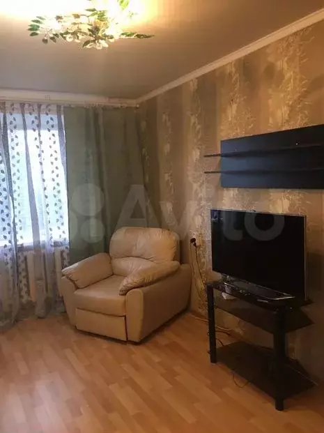 2-к. квартира, 50м, 3/6эт. - Фото 0