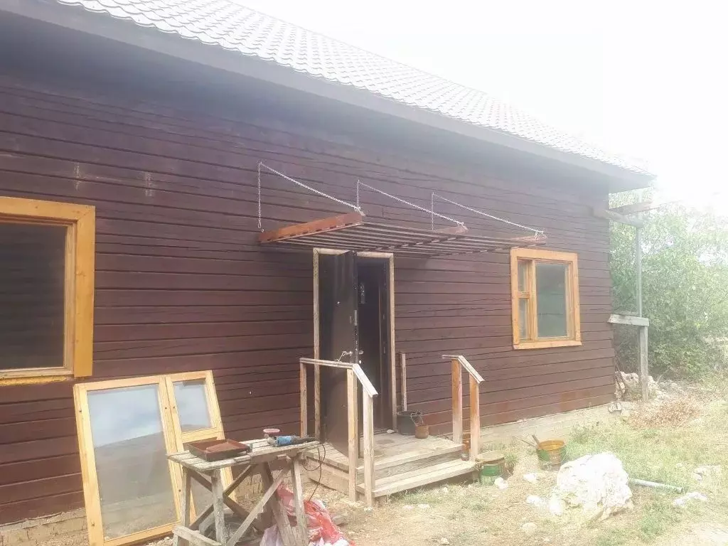 Дом в Севастополь Чайка-УБО садоводческое товарищество,  (338 м) - Фото 0