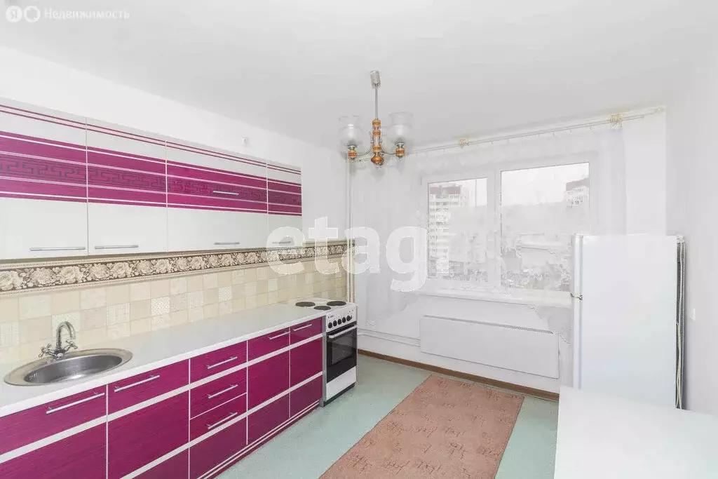 1-комнатная квартира: Тюмень, улица Прокопия Артамонова, 6к1 (39.7 м) - Фото 1