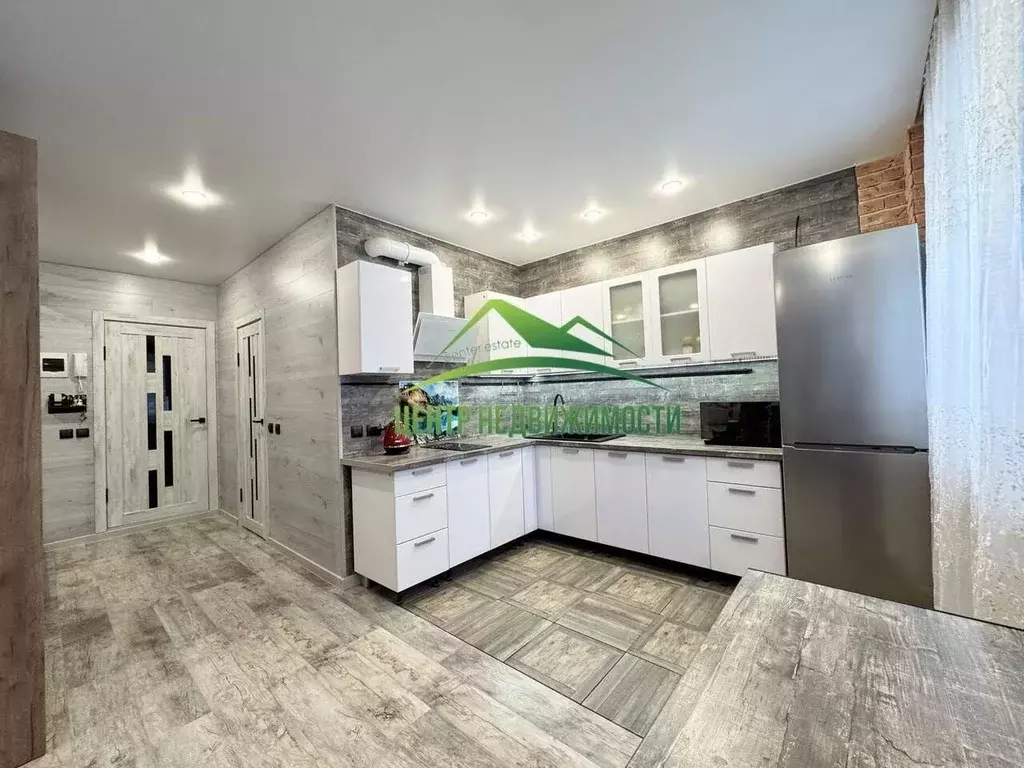 1-к кв. Магаданская область, Магадан ул. Гагарина, 17 (37.9 м) - Фото 1