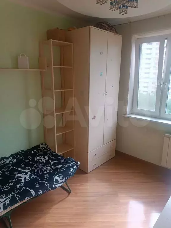 Комната 10 м в 3-к., 8/17 эт. - Фото 1
