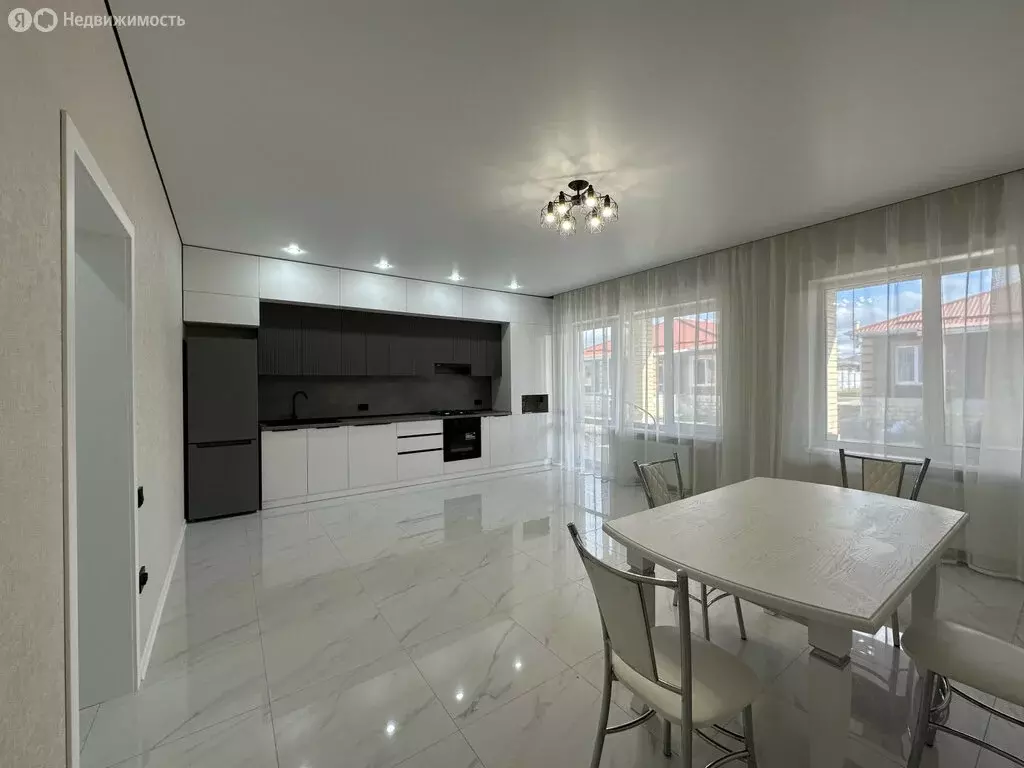 Дом в Михайловск, улица Владимира Селёдкина (120 м) - Фото 1