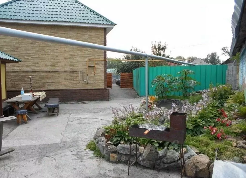 Дом в Челябинская область, Челябинск ул. Шаумяна, 64Б (160 м) - Фото 2
