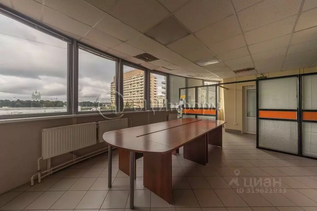 Офис в Санкт-Петербург Большеохтинский просп., 9 (48 м) - Фото 0