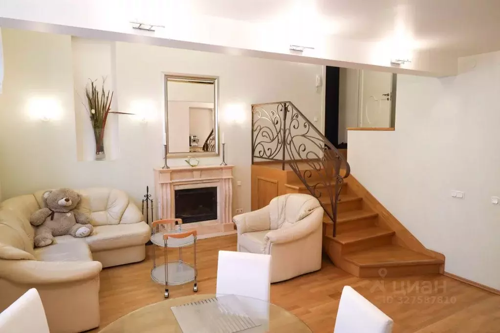 2-к кв. Санкт-Петербург Невский просп., 22-24 (70.0 м) - Фото 1