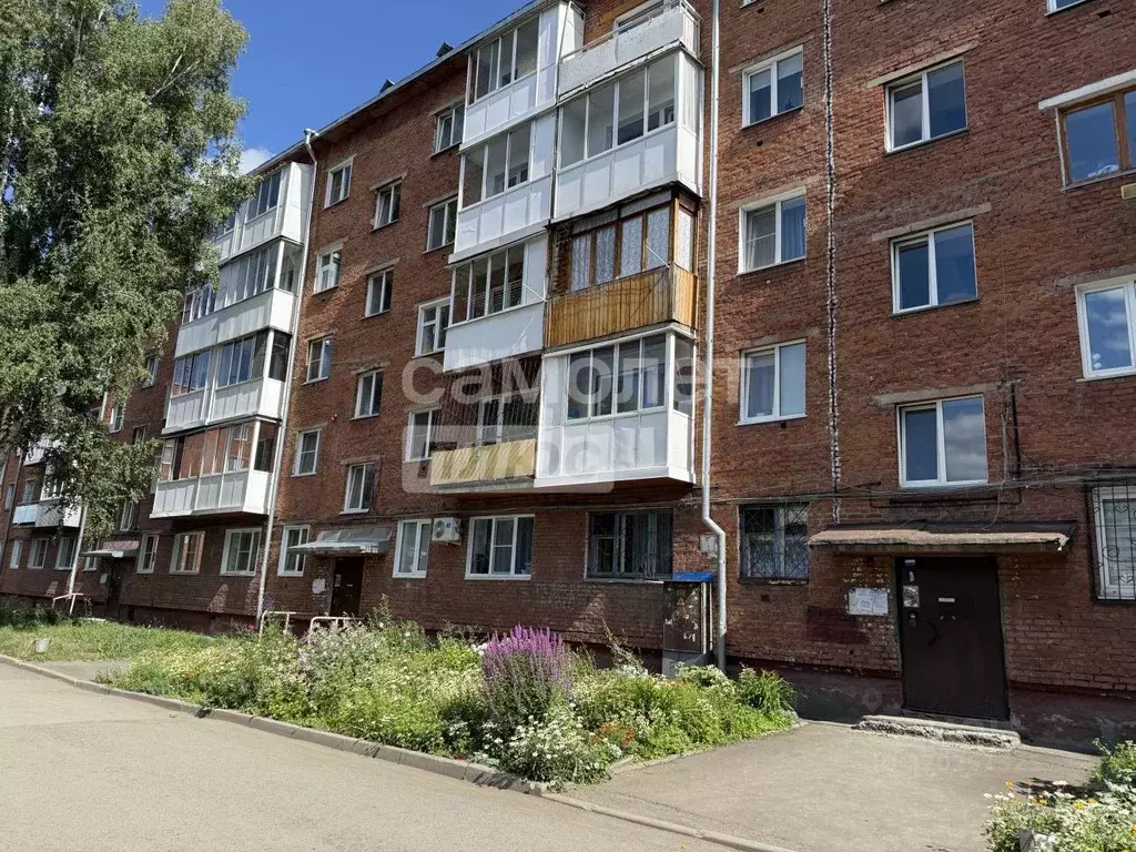 2-к кв. Кемеровская область, Кемерово Инициативная ул., 18А (49.1 м) - Фото 1