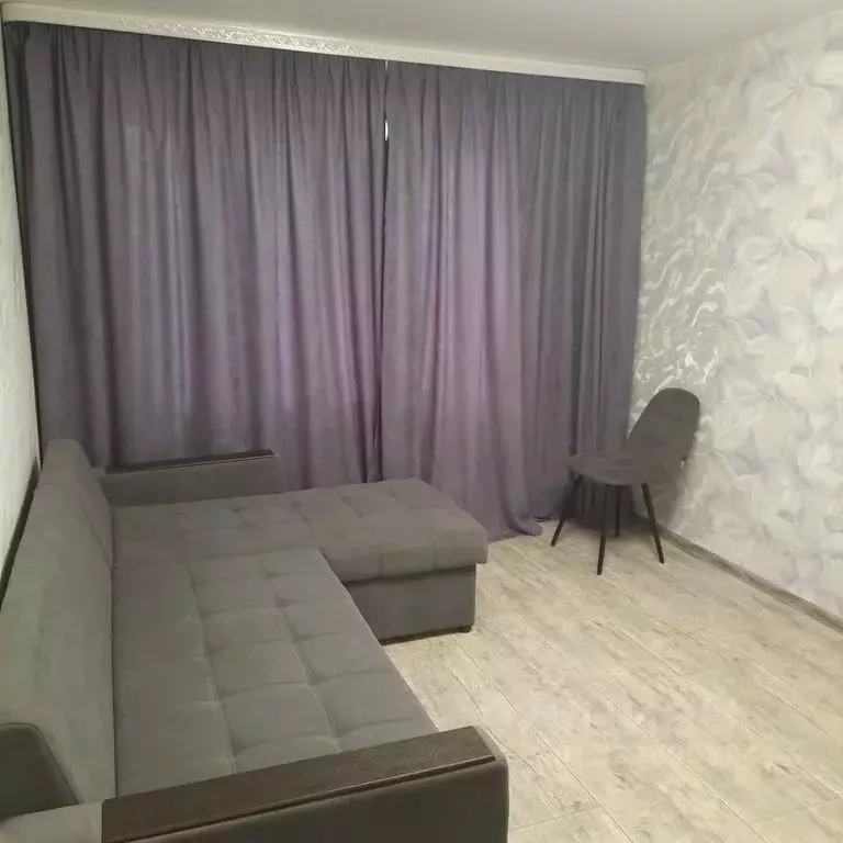 2-к кв. Крым, Белогорск ул. Нижнегорская, 48 (55.0 м) - Фото 2