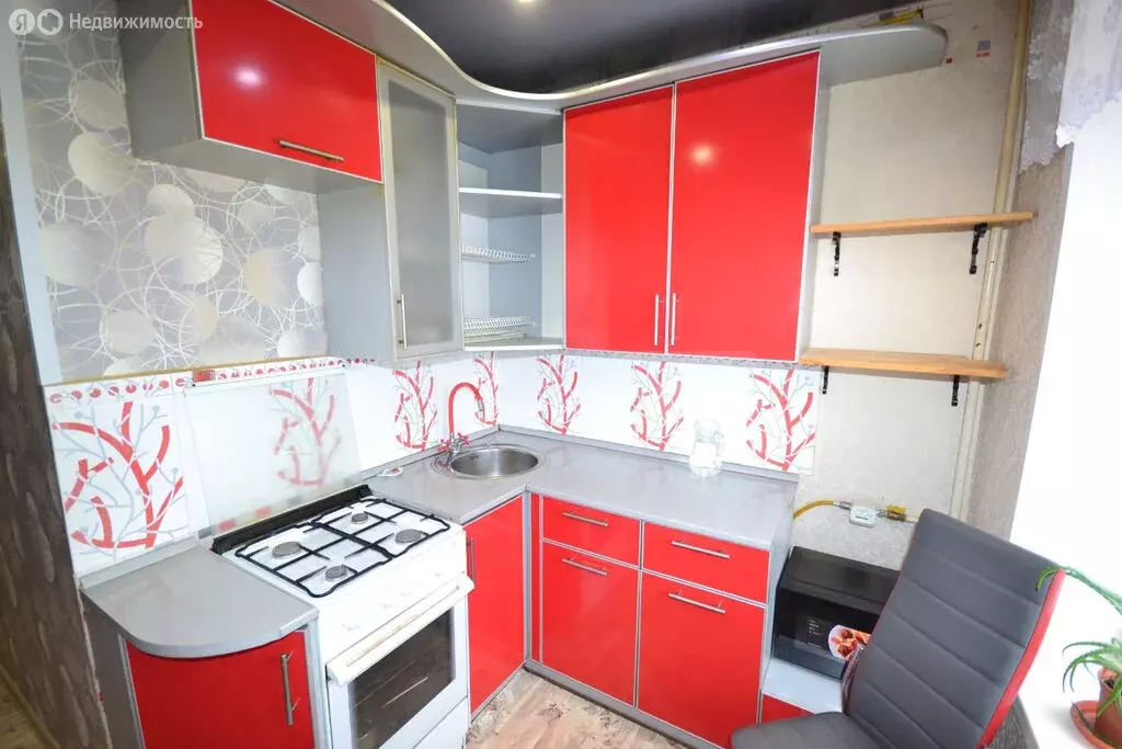 3-комнатная квартира: Череповец, улица Моченкова, 20 (61.7 м) - Фото 1