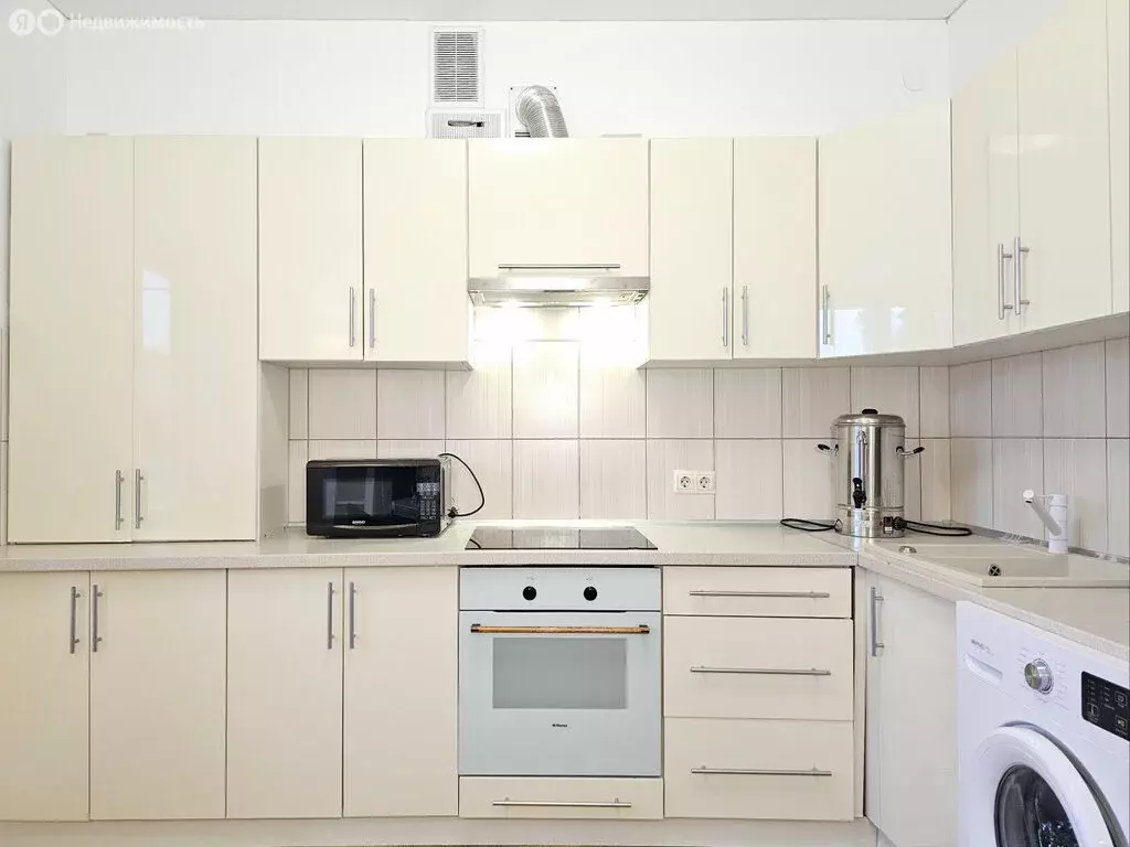 2-комнатная квартира: Балтийск, улица Матросова, 9 (56.5 м) - Фото 1