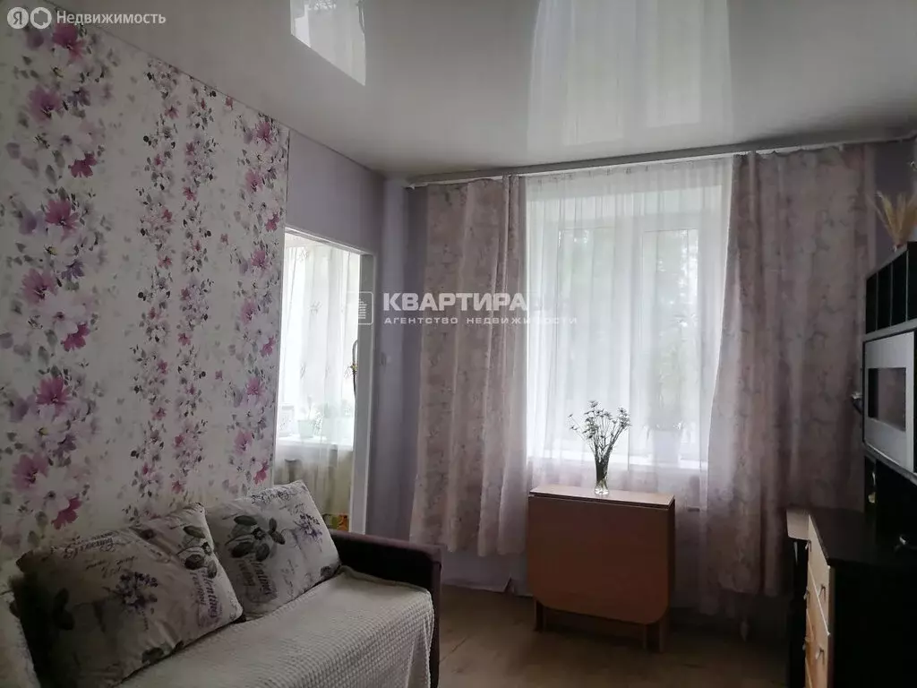 2-комнатная квартира: Невьянск, Красноармейская улица, 8 (39.2 м) - Фото 0