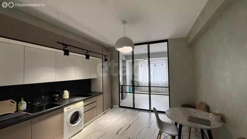 2-комнатная квартира: Махачкала, Гапцахская улица, 10 (107 м) - Фото 2