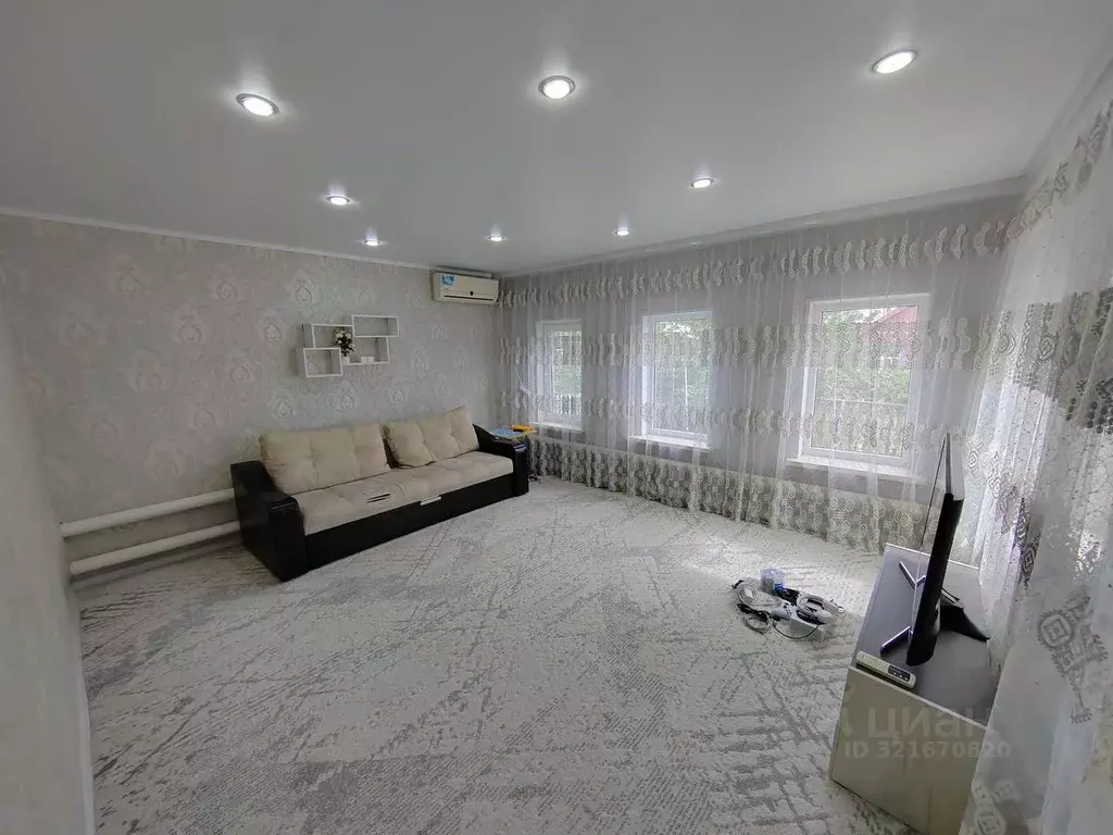 Дом в Оренбургская область, Бузулук Казанская ул., 71 (78 м) - Фото 0