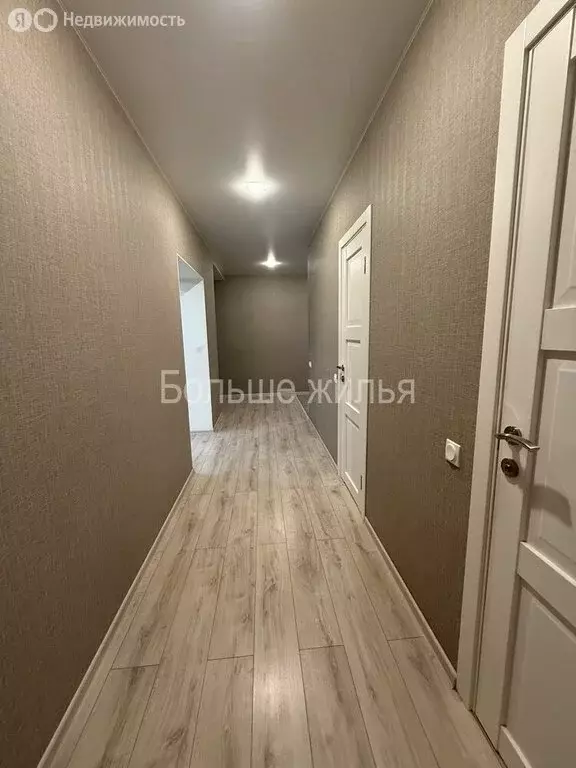 3-комнатная квартира: Волгоград, улица Землячки, 58к1 (106.4 м) - Фото 1