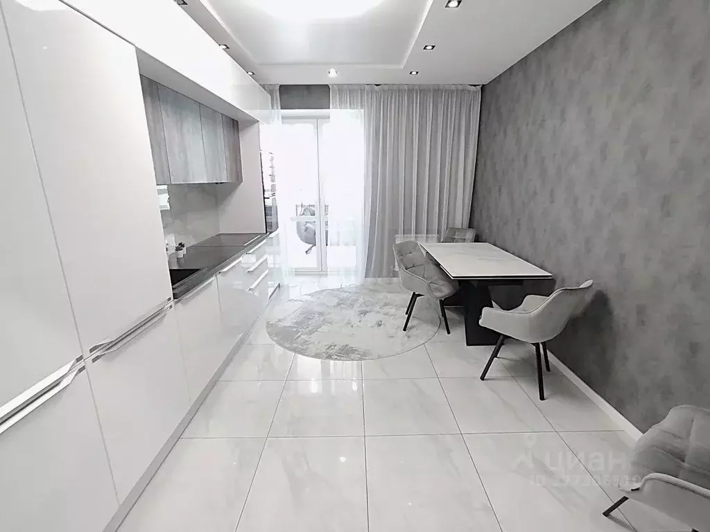 2-к кв. Омская область, Омск ул. Красный Путь, 105Б (62.1 м) - Фото 1