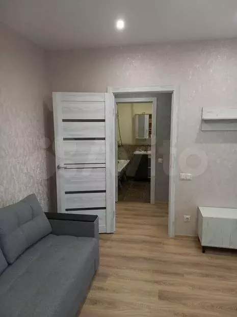 1-к. квартира, 50 м, 4/10 эт. - Фото 1