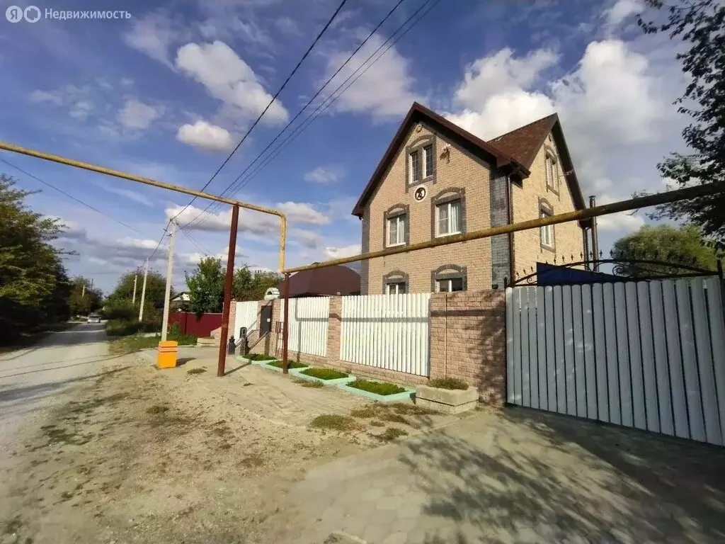 Дом в хутор Новоукраинский, улица Тельмана, 25А (191.9 м) - Фото 2