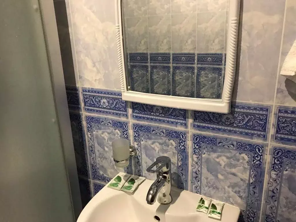 Комната Ханты-Мансийский АО, Ханты-Мансийск Красноармейская ул., 16 ... - Фото 2