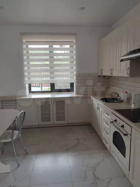 Дом 200 м на участке 10 сот. - Фото 0