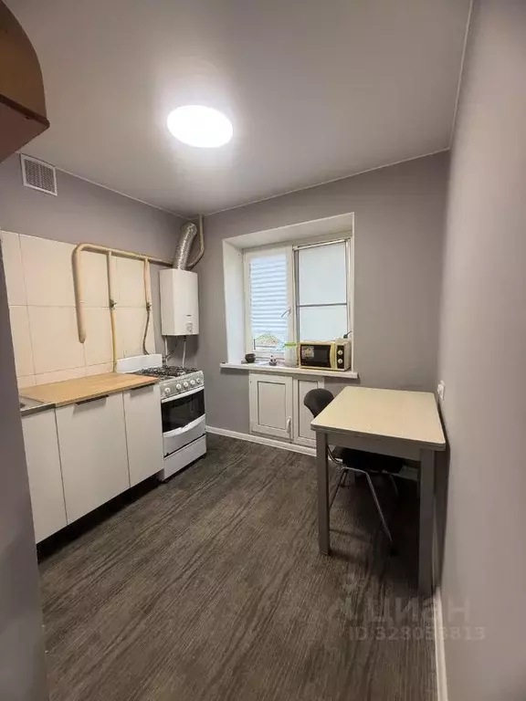 1-к кв. Новгородская область, Великий Новгород Октябрьская ул., 38 ... - Фото 1