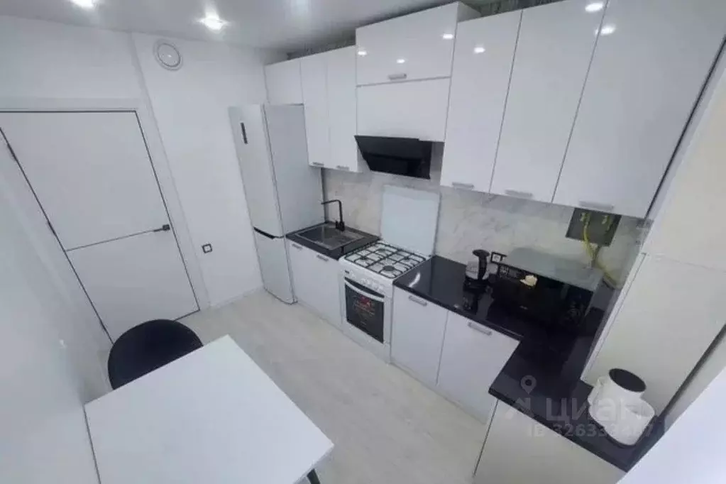 1-к кв. Севастополь ул. Горпищенко, 143к1 (35.0 м) - Фото 2