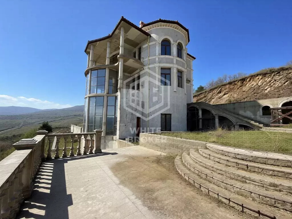 Дом в Крым, Ялта муниципальный округ, Гурзуф пгт  (900 м) - Фото 1