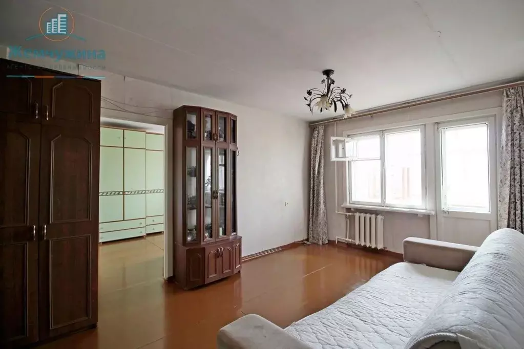 2-к кв. Ульяновская область, Димитровград ул. Курчатова, 2 (50.0 м) - Фото 0