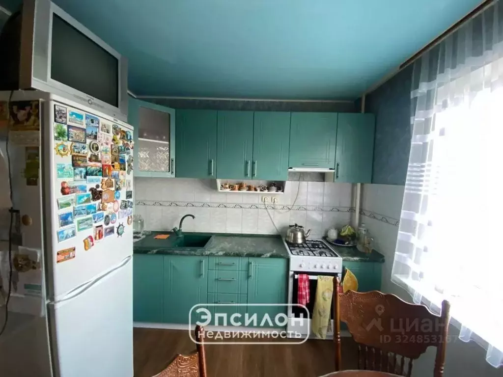 4-к кв. Курская область, Курск просп. Хрущева, 6 (82.3 м) - Фото 1