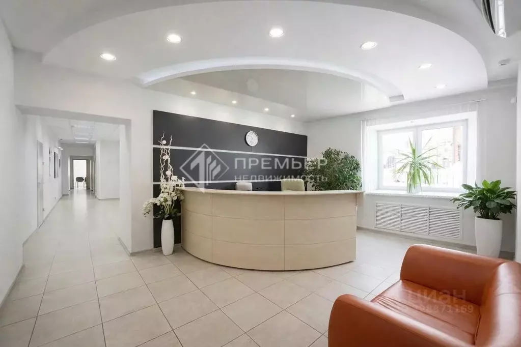 Офис в Кировская область, Кирово-Чепецк ул. Луначарского, 29 (228 м) - Фото 1