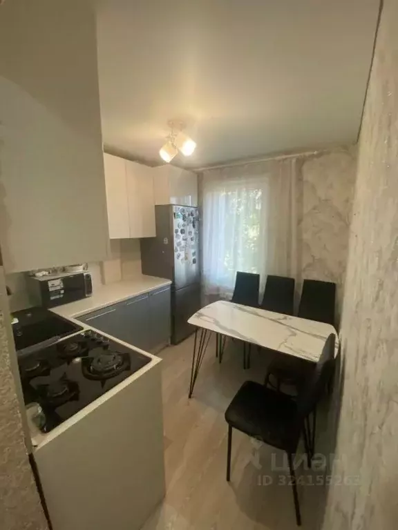 3-к кв. Татарстан, Набережные Челны пос. ГЭС, пер. Гайдара, 10 (58.0 ... - Фото 1