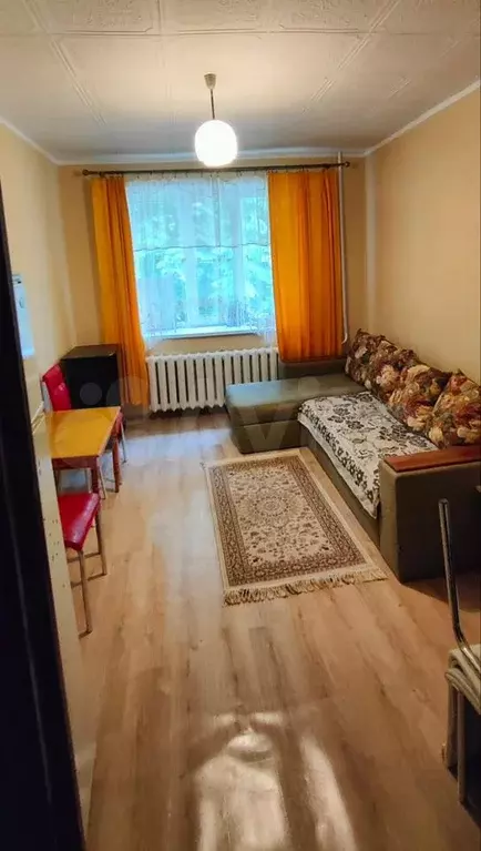 Комната 14 м в 5-к., 3/3 эт. - Фото 0