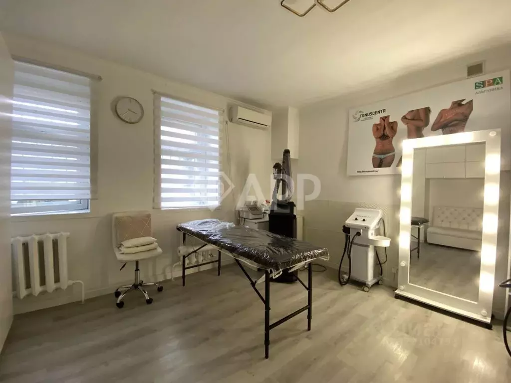 Помещение свободного назначения в Татарстан, Казань Лево-Булачная ул., ... - Фото 1