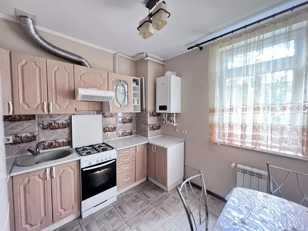 1-к кв. Крым, Симферополь бул. Ленина, 12 (37.0 м) - Фото 2