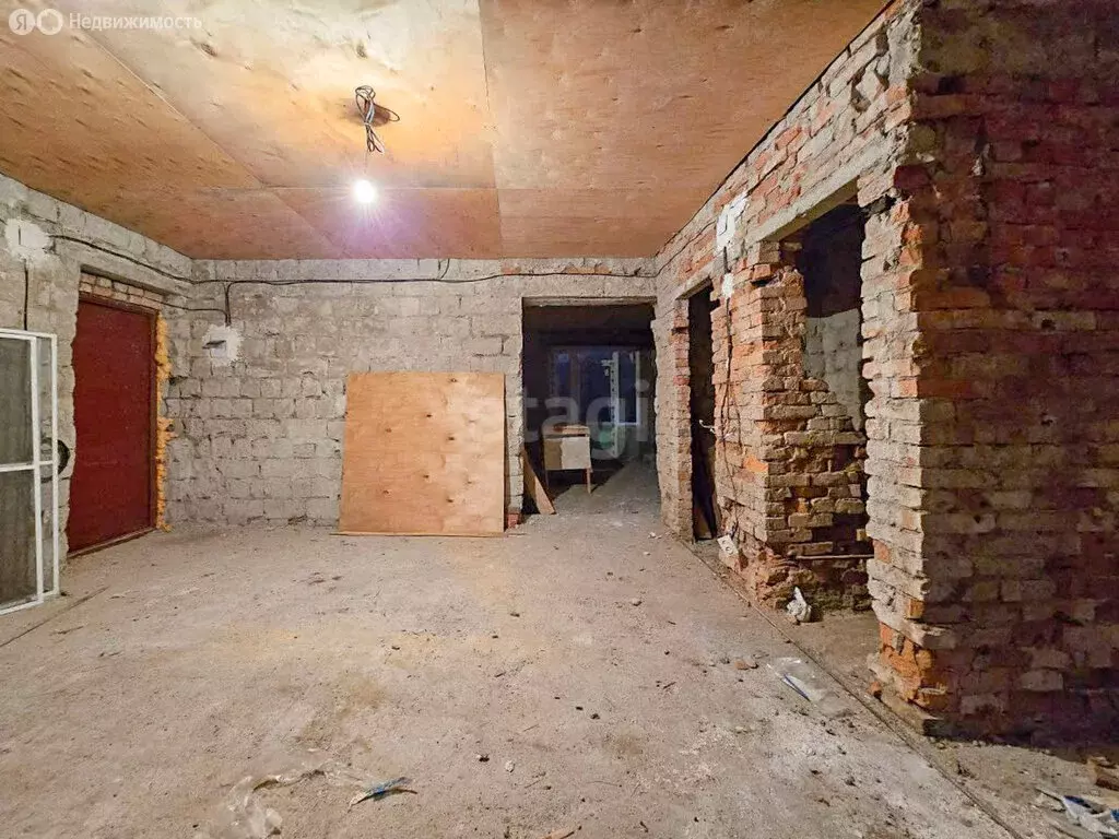 2-комнатная квартира: Тырныауз, улица Отарова, 4 (45.6 м) - Фото 1