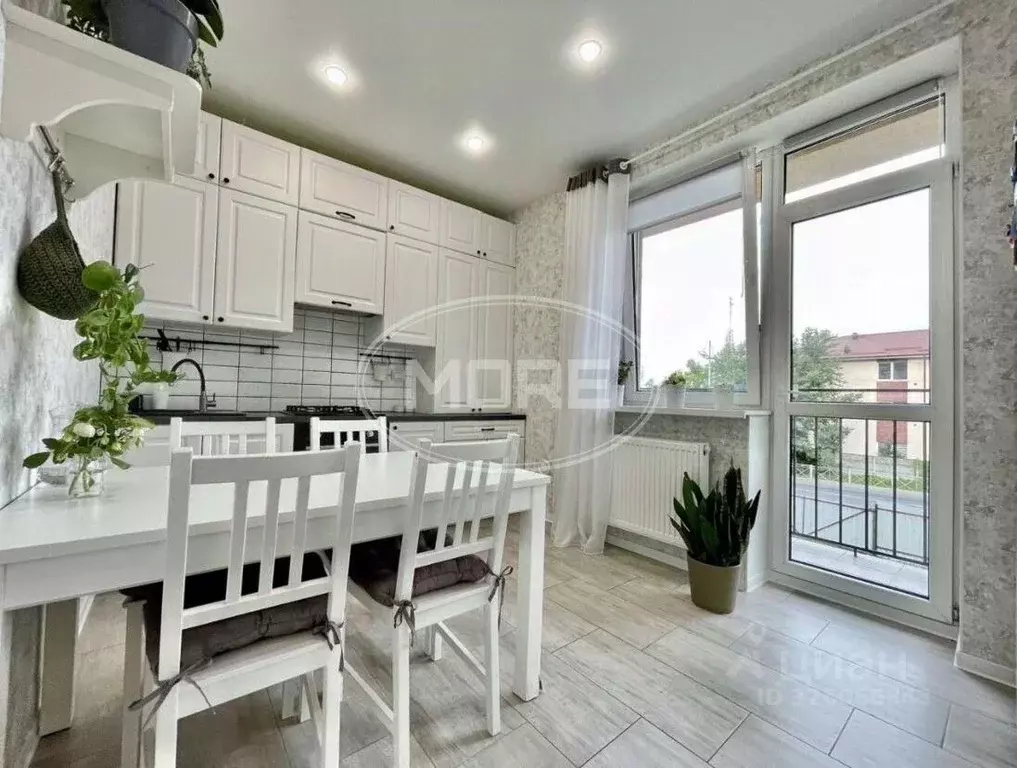 2-к кв. Калининградская область, Гурьевский муниципальный округ, пос. ... - Фото 1