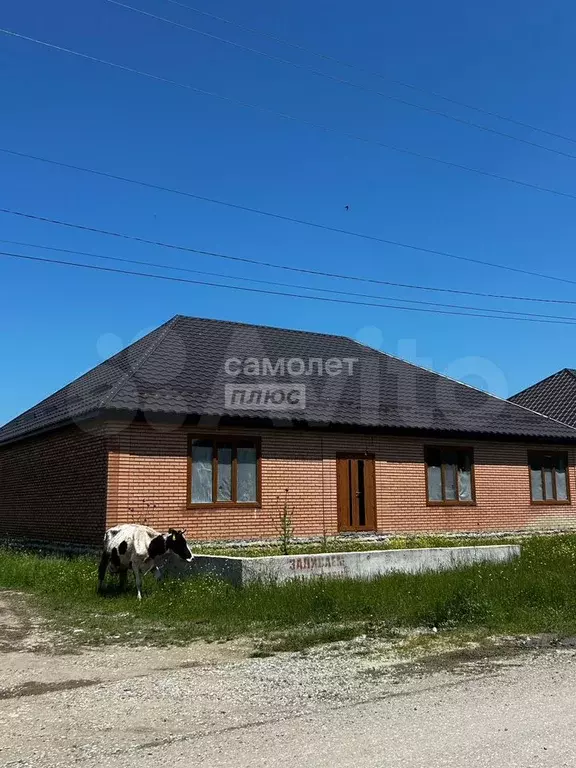 Дом 200 м на участке 5 сот. - Фото 0