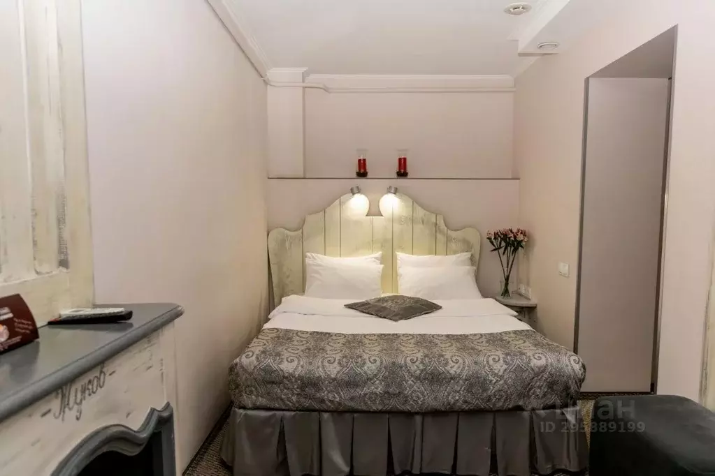 Комната Омская область, Омск Учебная ул., 152 (12.0 м) - Фото 2