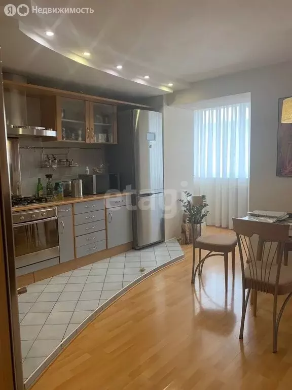 2-комнатная квартира: Пермь, улица Луначарского, 105 (82.4 м) - Фото 2