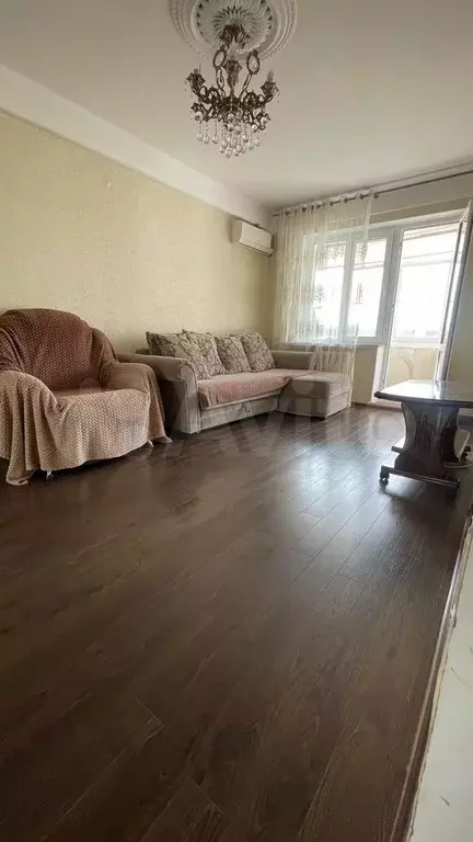 1-к. квартира, 35 м, 4/9 эт. - Фото 0