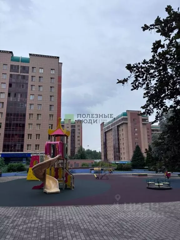 2-к кв. Красноярский край, Красноярск Навигационная ул., 4 (68.9 м) - Фото 2